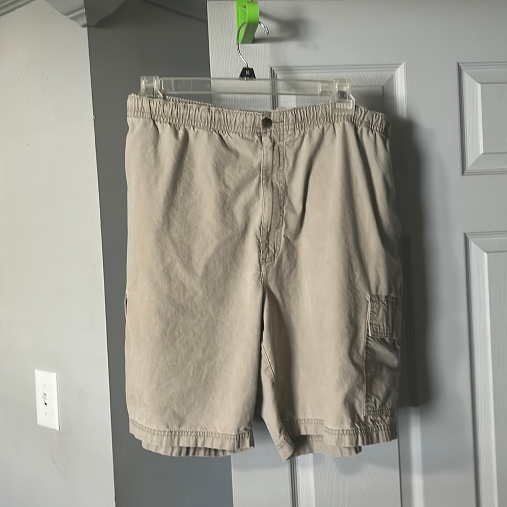 Men’s cargo shorts size 44